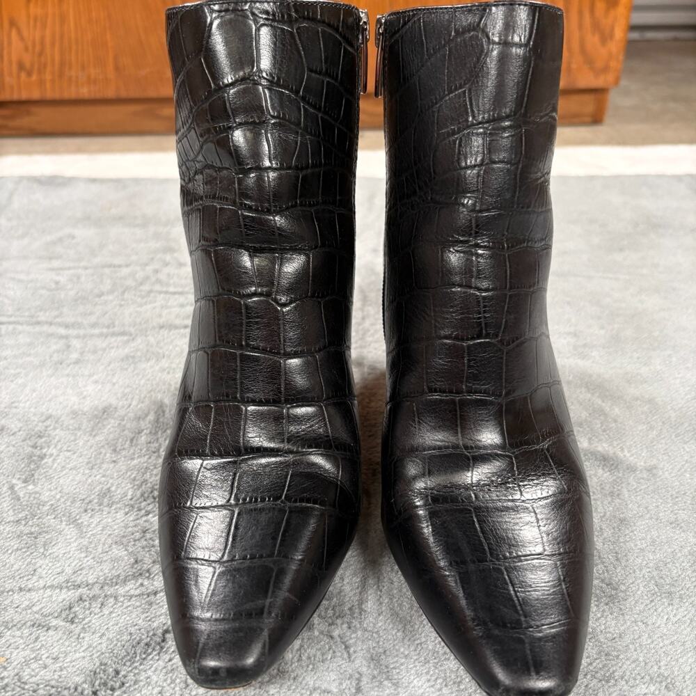 Vince Camuto VC-Aliost Ankle Boots Womens 6.5M Black Croc Embossed Leather - Picture 2 of 16